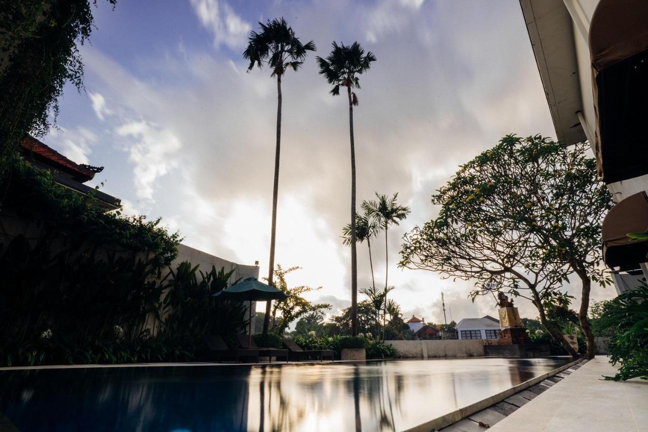 Umpadhi Canggu Exteriör bild